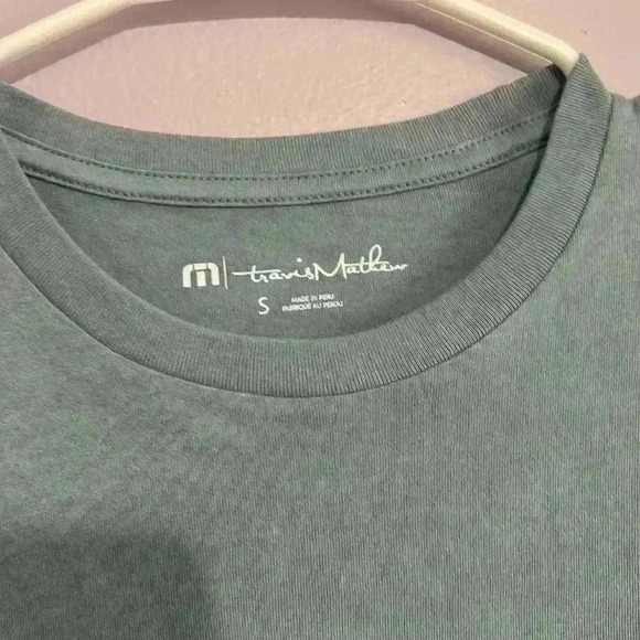 Travis Mathew Bushwood Country Club t-shirt. Size small - Picture 6 of 9
